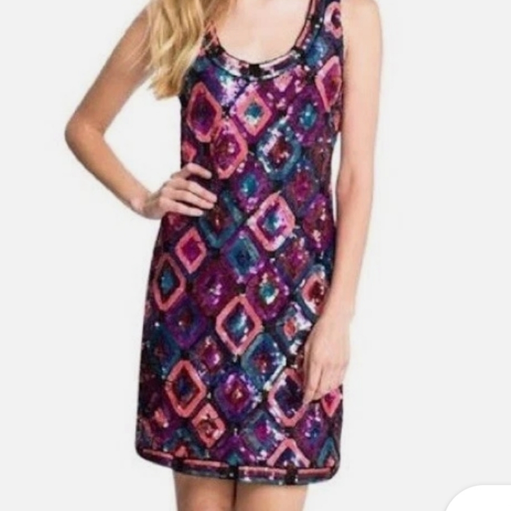 Trina Turk Multicolor Vibrant Sequin, sleeveless, mini shift dress. Size 6